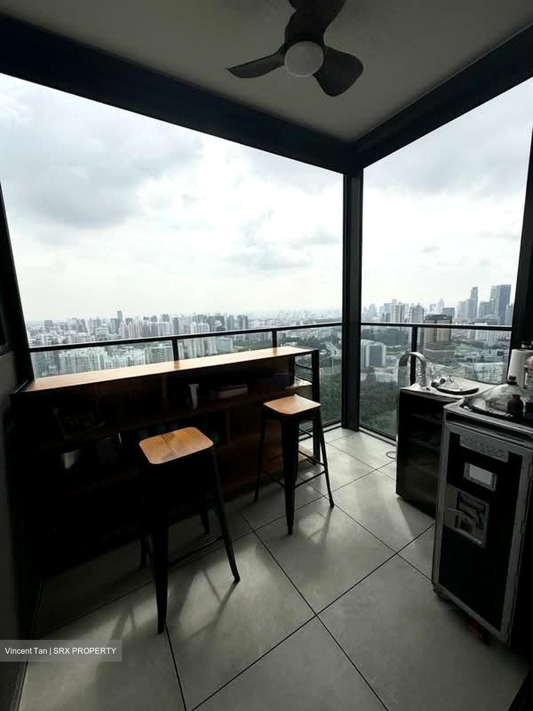 Avenue South Residence (D3), Apartment #568553681
